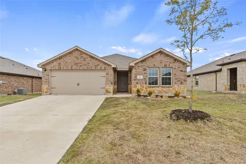 321 Cultivator Ct, Josephine, TX 75189