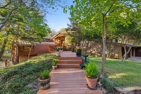 1311 Red Oak Trl, Fairview, TX 75069