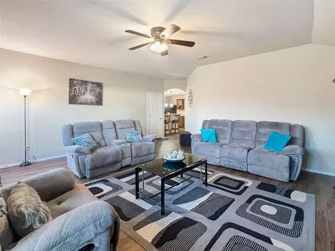 3028 Iris Dr, Lancaster, TX 75146 photo 23