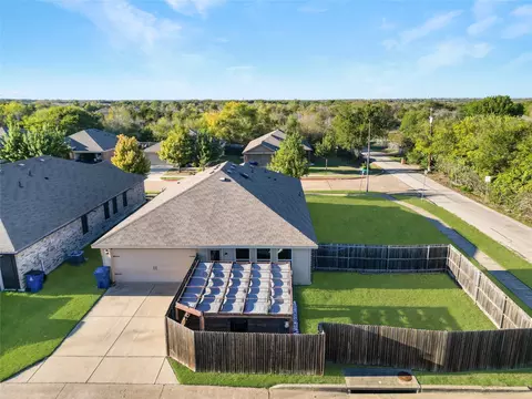 3028 Iris Dr, Lancaster, TX 75146 photo 24