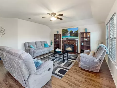 3028 Iris Dr, Lancaster, TX 75146 photo 22