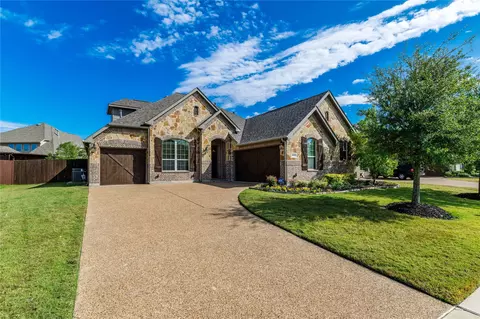 9703 Edgeway Cir, Rowlett, TX 75089