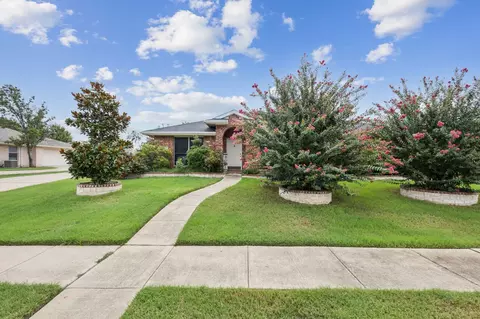 1008 Chisholm Trl, Murphy, TX 75094