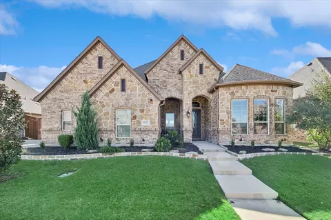 9132 Northampton Dr, North Richland Hills, TX 76182