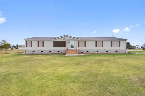 1011 Brockwood Ln, Crandall, TX 75114