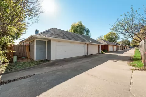 237 E Windsor Dr, Denton, TX 76209 photo 34