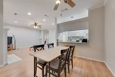 237 E Windsor Dr, Denton, TX 76209 photo 6