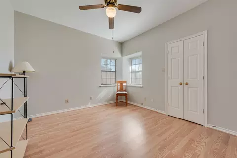 237 E Windsor Dr, Denton, TX 76209 photo 18
