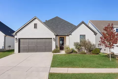 1001 Brown Valley Trl, Weatherford, TX 76087