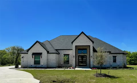 110 Blue Spruce Dr, Krugerville, TX 76227