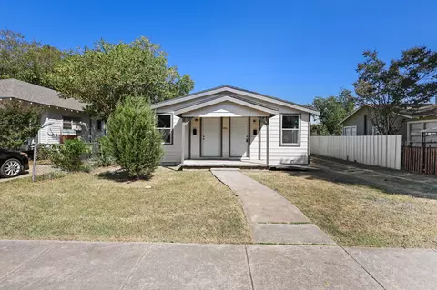 1406 N Houston St, Fort Worth, TX 76164