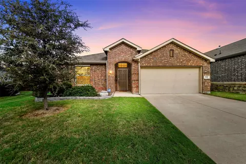 1590 Palmeria Dr, Cross Roads, TX 76227