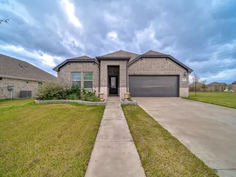 553 Janette Ct, Royse City, TX 75189