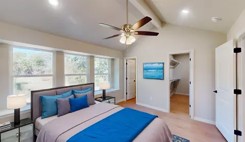Bedroom - 703 Cedar St, Cleburne, TX 76031 photo 2 of 6