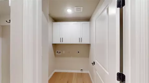 Other - 703 Cedar St, Cleburne, TX 76031 photo 3 of 4