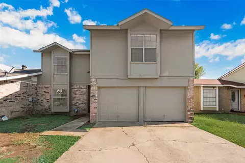2906 Birchbrook St, Grand Prairie, TX 75052