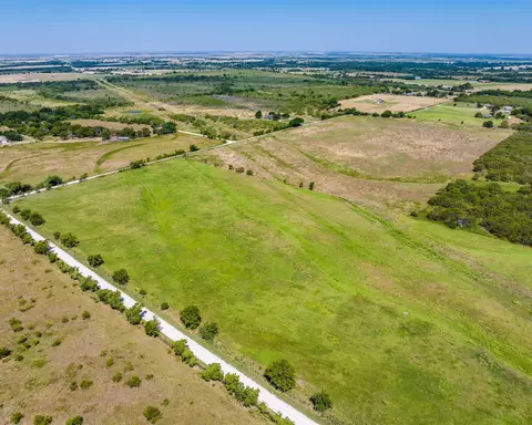 0001 NE Cr 4040, Blooming Grove, TX 76626