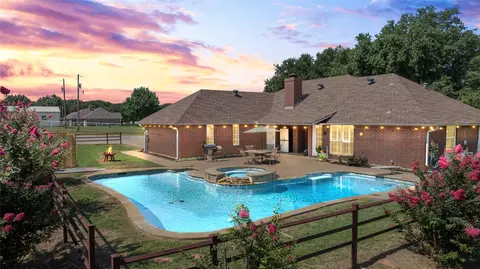 3224 Wood Valley Rd, Azle, TX 76020