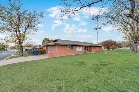 1101 Stevens St, Bridgeport, TX 76426