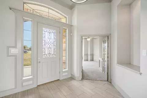 1088 E Secretariat Dr, Terrell, TX 75160