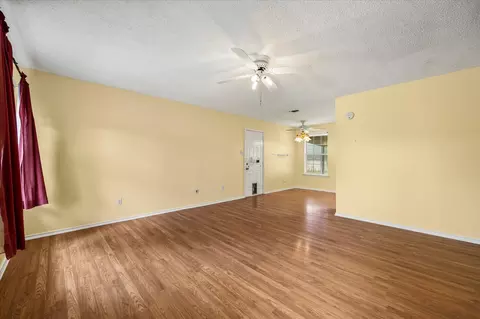 Living - 708 Wolfe Run, Celeste, TX 75423 photo 1 of 5