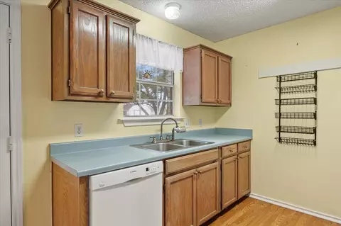 Kitchen - 708 Wolfe Run, Celeste, TX 75423 photo 3 of 3