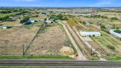 2350 N Louisiana Dr, Celina, TX 75009
