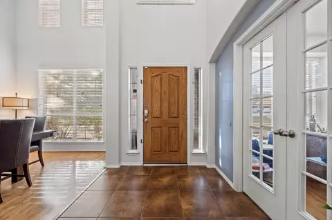 Entry Way - 7009 Riverchase Trl, Denton, TX 76210 photo 1 of 3