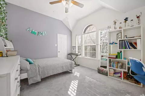 Bedroom - 7009 Riverchase Trl, Denton, TX 76210 photo 2 of 3