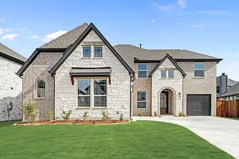 905 Lathrop Dr, Mckinney, TX 75071