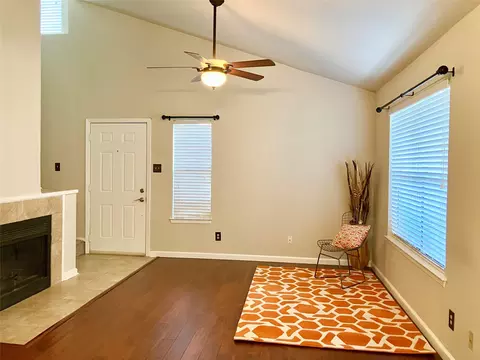 5664 Cedar Creek Dr, Benbrook, TX 76109