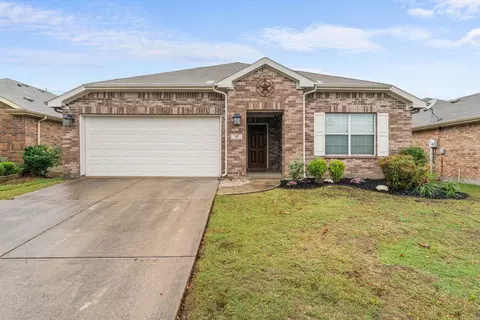 717 Cedar Cove Dr, Princeton, TX 75407