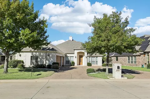 12141 Indian Creek Dr, Fort Worth, TX 76179