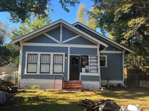 Exterior - 402 Johnson St, Terrell, TX 75160 photo 13 of 16