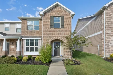3417 Brentwood Dr, Denton, TX 76207