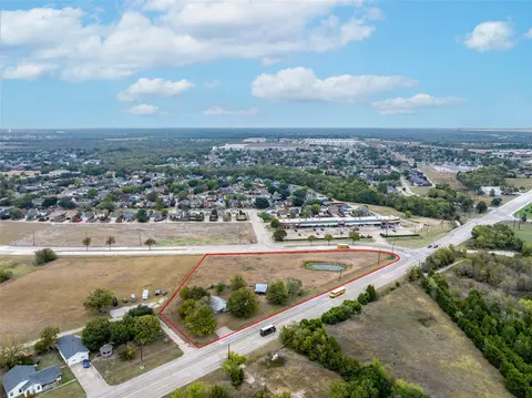 445 W State Hwy 352, Mesquite, TX 75149