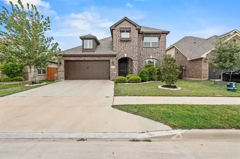 4104 Old Timber Ln, Crowley, TX 76036
