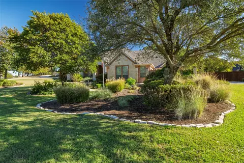 101 Wood Bend Ct, Weatherford, TX 76087