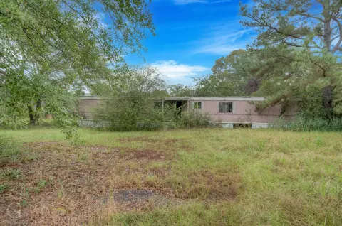 5252 Albany Rd, Shreveport, LA 71107