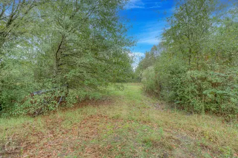 5260 Albany Rd, Shreveport, LA 71107