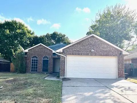 6315 Brookcrest Dr, Arlington, TX 76018