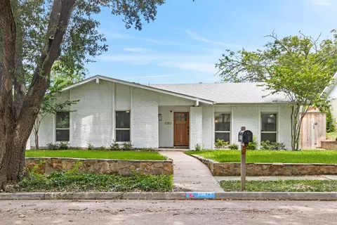 10815 Middle Knoll Dr, Dallas, TX 75238