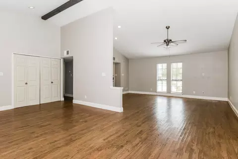 Living - 1505 Ector Cir, Mesquite, TX 75150 photo 3 of 5