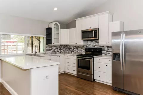 Kitchen - 1505 Ector Cir, Mesquite, TX 75150 photo 2 of 2