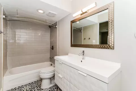 Bath - 1505 Ector Cir, Mesquite, TX 75150 photo 1 of 3
