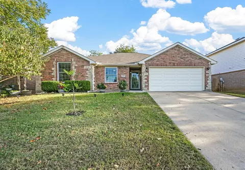 2057 Turtle Cove Dr, Mansfield, TX 76063