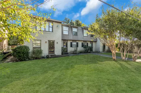 818 Wildwood Ln #4, Grapevine, TX 76051