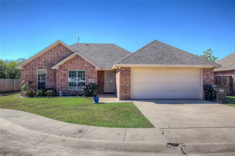 2204 Kaitlyn Cir, Caddo Mills, TX 75135
