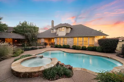 7113 Waldon Ct, Colleyville, TX 76034