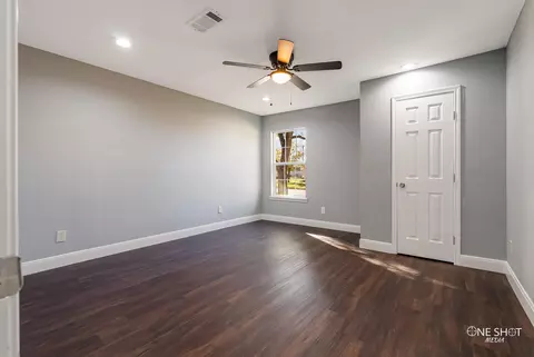 Bedroom - 206 N Ave D, Haskell, TX 79521 photo 2 of 2